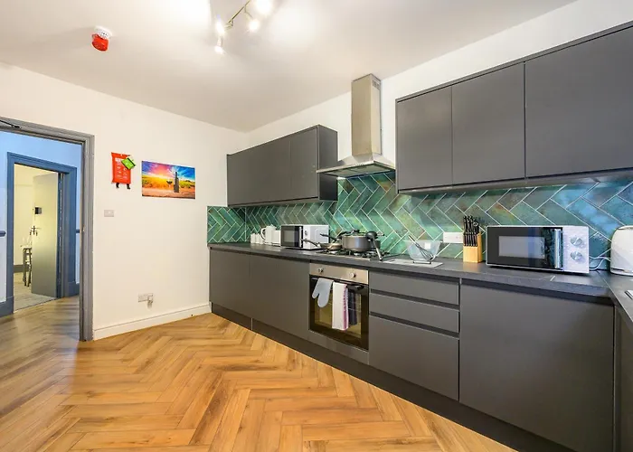 Homestay *rg7h*for Your Relaxed & Cosy Free Parking